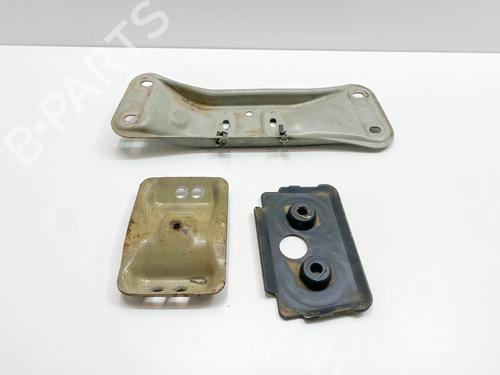 Used Gearbox mount Gearbox mount 36122591 36122591
