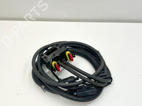 pipe-mercedes-benz-sl-r231-2011-2012-2013-2014-2015-2016-2017-2018-2019-2020-36565502 main image