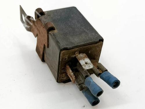 Used Electronic sensor Electronic sensor MERCEDES-BENZ SL Coupe (C107) 450 SLC (107.024) (225 hp) 36118792 36118792
