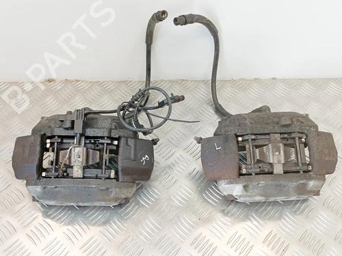 Used Right front brake caliper Right front brake caliper 36120026 36120026