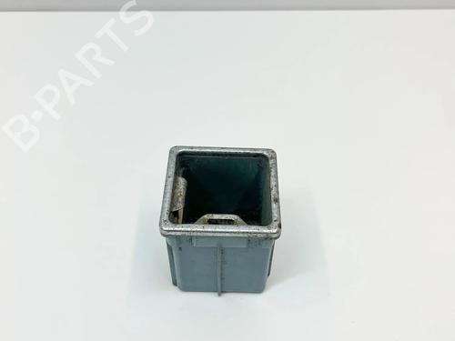Used Ashtray Ashtray 37221054 37221054