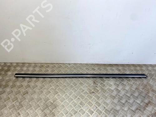 Dørliste Dørliste MERCEDES-BENZ SL (R107) 560 SL (242 hp) 36123899 36123899