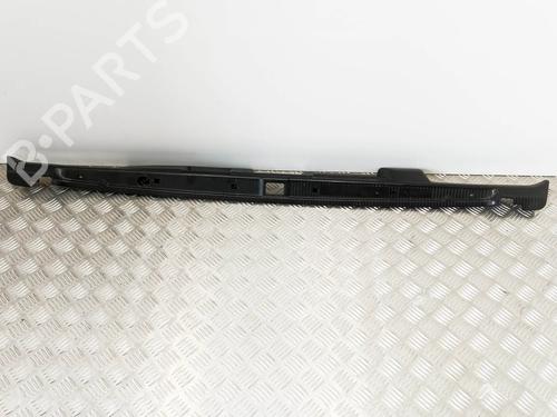 Used Tailgate trim Tailgate trim 36118897 36118897