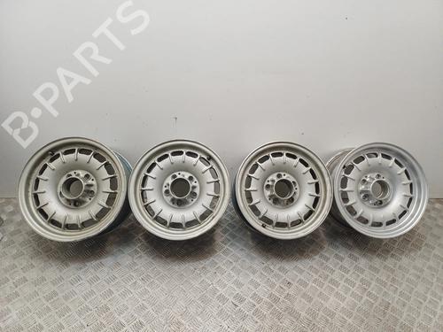Used Wheel set Wheel set MERCEDES-BENZ SL (R107) 380 SL (107.045) (204 hp) 40151612 40151612