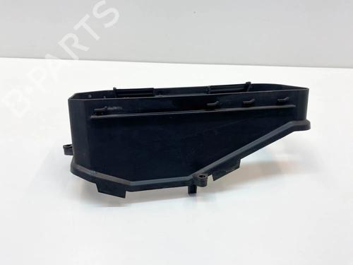Used Fuse box Fuse box MERCEDES-BENZ SL (R230) 500 (230.475) (306 hp) 36122647 36122647