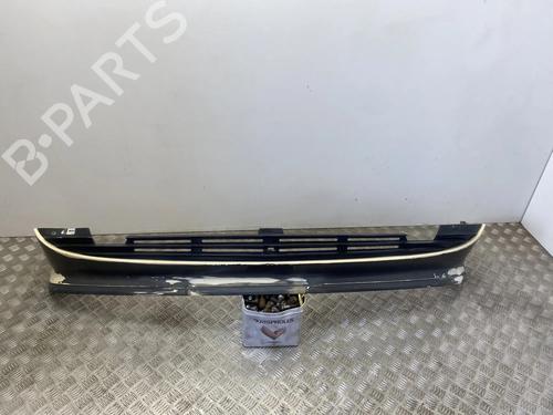 Forreste kofanger spoiler Forreste kofanger spoiler MERCEDES-BENZ SL (R107) 560 SL (107.048) (230 hp) 36124395 36124395