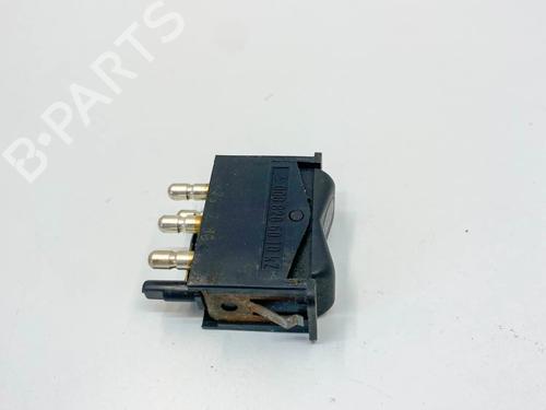 Used Switch Switch MERCEDES-BENZ SL (R107) 560 SL (107.048) (230 hp) 36122833 36122833