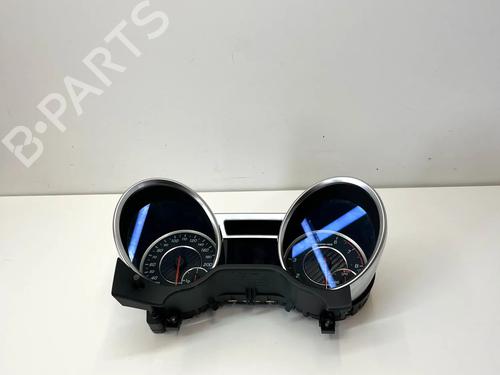 Used Instrument cluster Instrument cluster 38050853 38050853