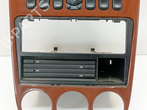 Used Middle console Middle console MERCEDES-BENZ A-CLASS (W168) A 140 (168.031, 168.131) (82 hp) 36119406 36119406