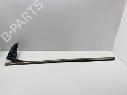 Dørliste Dørliste MERCEDES-BENZ SL (R230) 500 (230.475) (306 hp) 36122899 36122899