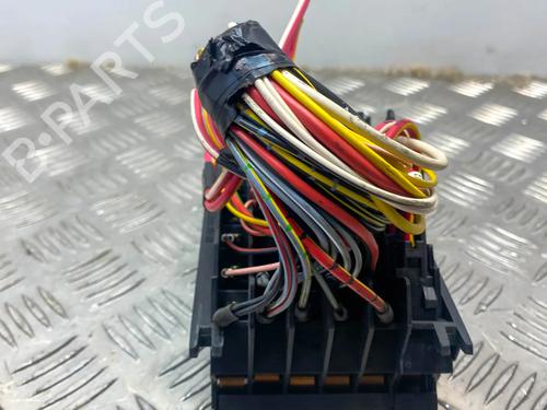 Used Fuse box Fuse box MERCEDES-BENZ SL (R129) 500 SL (129.066) (326 hp) 36122305 36122305