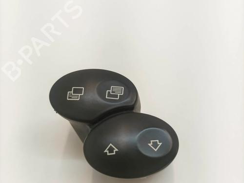 Used Steering wheel controls Steering wheel controls MERCEDES-BENZ SL (R230) 500 (230.471) (388 hp) 36125103 36125103