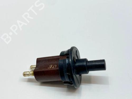 Used Switch Switch MERCEDES-BENZ SL (R107) 560 SL (107.048) (230 hp) 36126109 36126109