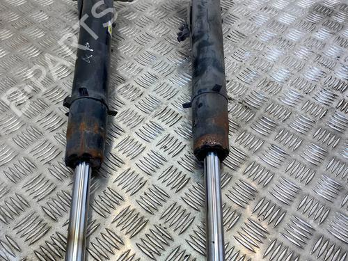 Used Right front shock absorber Right front shock absorber 36120705 36120705