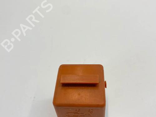Used Electronic sensor Electronic sensor MERCEDES-BENZ SL (R107) 560 SL (107.048) (230 hp) 36124248 36124248