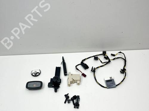 Used Licence plate light Licence plate light 39229883 39229883