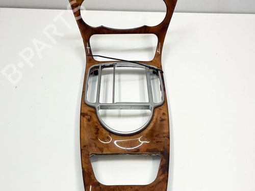Consola central Consola central MERCEDES-BENZ SL (R230) 500 (230.471) (388 hp) 36131598 36131598