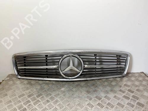 Used Grille Grille 37610859 37610859