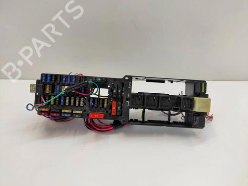 Used Fuse box Fuse box MERCEDES-BENZ SL (R129) 320 (129.063) (231 hp) 36123967 36123967