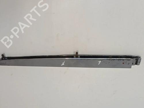Used Tailgate trim Tailgate trim MERCEDES-BENZ SL (R107) 560 SL (242 hp) 39931354 39931354