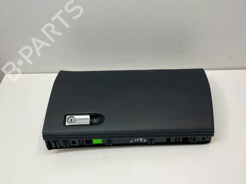 Used Glove box Glove box 39245958 39245958