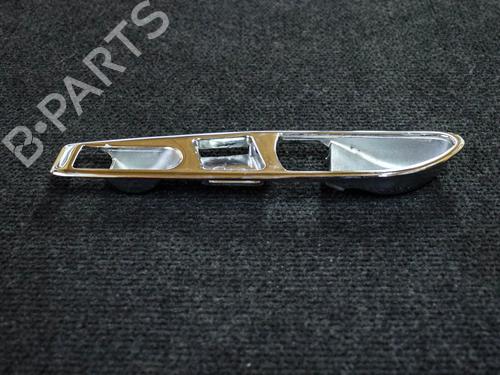 Støtte Støtte MERCEDES-BENZ SL Coupe (C107) 380 SLC (204 hp) 36121643 36121643