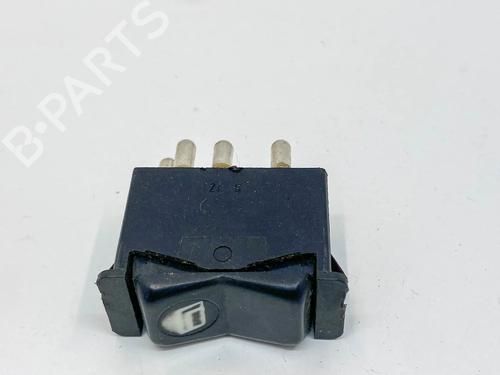 Used Right front window switch Right front window switch MERCEDES-BENZ SL (R107) 560 SL (107.048) (230 hp) 36122836 36122836