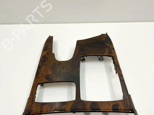 Console centrale Console centrale MERCEDES-BENZ SL (R231) 500 (231.473) (435 hp) 36130389 36130389