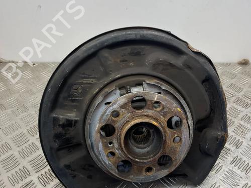 Mozzo posteriore sinistro Mozzo posteriore sinistro MERCEDES-BENZ SL (R230) 500 (230.471) (388 hp) 36414293 36414293