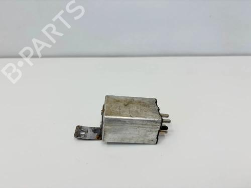 Used Electronic sensor Electronic sensor MERCEDES-BENZ SL Coupe (C107) 280 SLC (107.022) (177 hp) 36127902 36127902