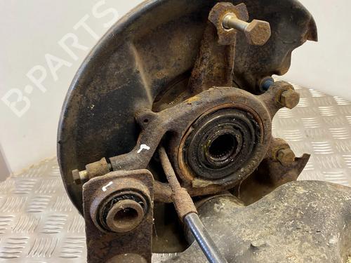 Used Left rear steering knuckle Left rear steering knuckle MERCEDES-BENZ SL Coupe (C107) 450 SLC (107.024) (225 hp) 36120634 36120634