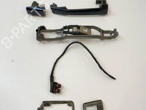 Used Front right exterior door handle Front right exterior door handle 36121693 36121693
