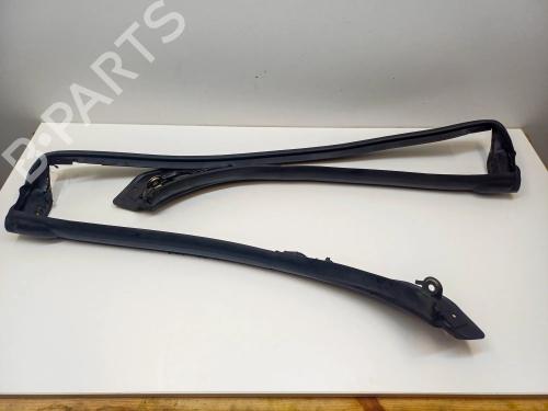 Used Rubber door seal Rubber door seal MERCEDES-BENZ SL (R231) 350 (231.457) (306 hp) 40466655 40466655
