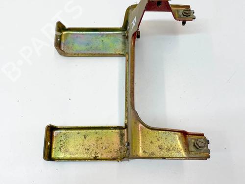 Used Right headlight support Right headlight support MERCEDES-BENZ SL (R129) 500 SL (129.066) (326 hp) 36121956 36121956