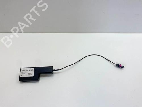 antennabase-mercedes-benz-sl-r231-2011-2012-2013-2014-2015-2016-2017-2018-2019-2020-36124353 main image