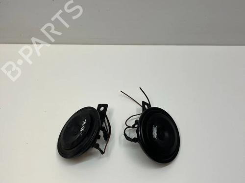 Used Horn Horn MERCEDES-BENZ SL (R107) 560 SL (107.048) (230 hp) 38959961 38959961