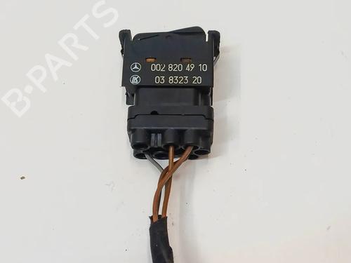 Used Switch Switch MERCEDES-BENZ SL (R107) 560 SL (242 hp) 39957194 39957194