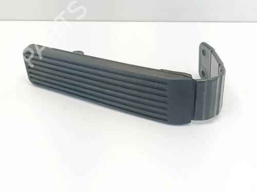 Used Pedal Pedal MERCEDES-BENZ SL (R129) 280 (129.059) (204 hp) 36118875 36118875