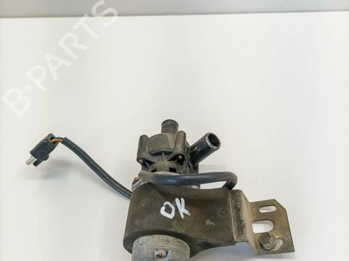 Used Auxiliary water pump Auxiliary water pump MERCEDES-BENZ SL (R107) 380 SL (107.045) (204 hp) 36125267 36125267