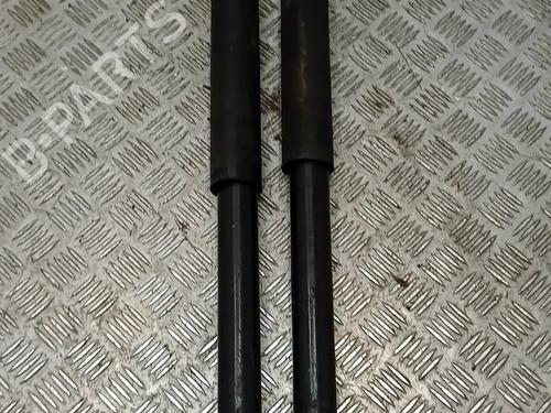 Used Right front shock absorber Right front shock absorber MERCEDES-BENZ SL (R107) 560 SL (242 hp) 40083932 40083932