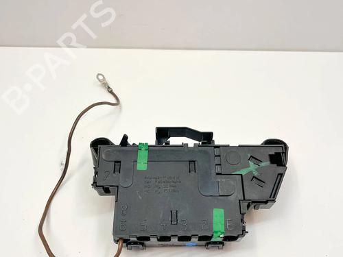fuse-box-mercedes-benz-sl-r230-2001-2002-2003-2004-2005-2006-2007-2008-2009-2010-2011-2012-36130968 main image