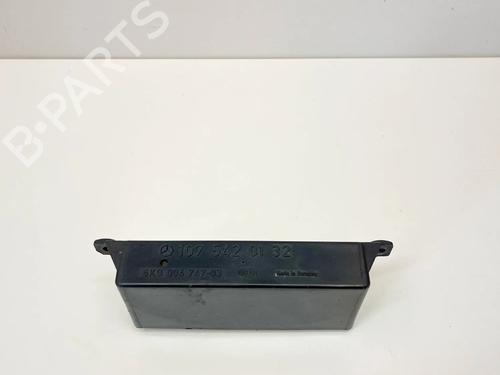 Used Electronic sensor Electronic sensor MERCEDES-BENZ SL (R107) 560 SL (107.048) (230 hp) 36131723 36131723