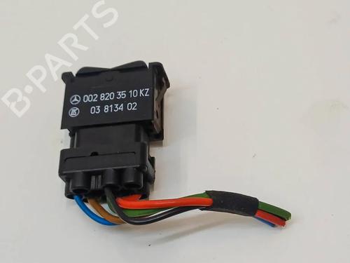 Used Right front window switch Right front window switch MERCEDES-BENZ SL (R107) 560 SL (242 hp) 39957195 39957195
