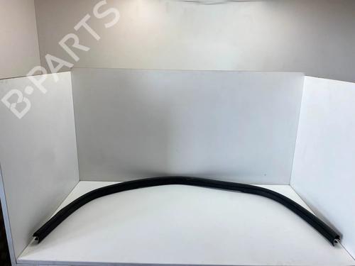 rubber-door-seal-mercedes-benz-sl-r231-2011-2012-2013-2014-2015-2016-2017-2018-2019-2020-36124192 main image