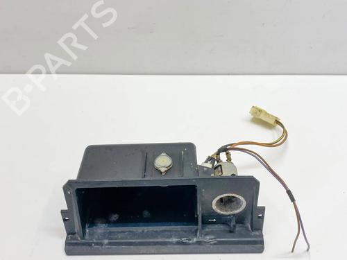 Cinzeiro Cinzeiro MERCEDES-BENZ SL (R129) 320 (129.063) (231 hp) 36123759 36123759