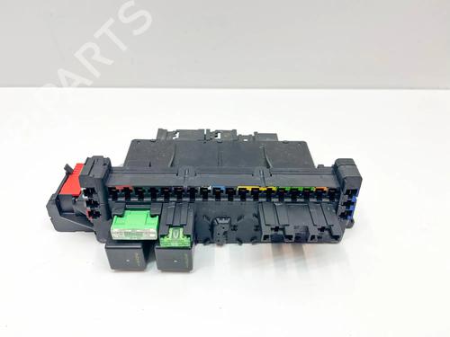 Used Fuse box Fuse box 36129778 36129778