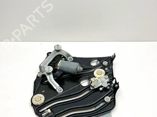 Used Rear right quarter glass Rear right quarter glass MERCEDES-BENZ SL (R230) 500 (230.471) (388 hp) 36390901 36390901