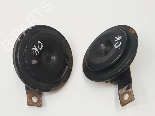 Used Horn Horn MERCEDES-BENZ SL (R107) 560 SL (242 hp) 39990942 39990942