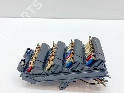 Used Fuse box Fuse box MERCEDES-BENZ SL (R129) 500 SL (129.066) (326 hp) 36125556 36125556