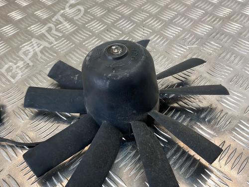 Used Radiator fan Radiator fan 36120479 36120479